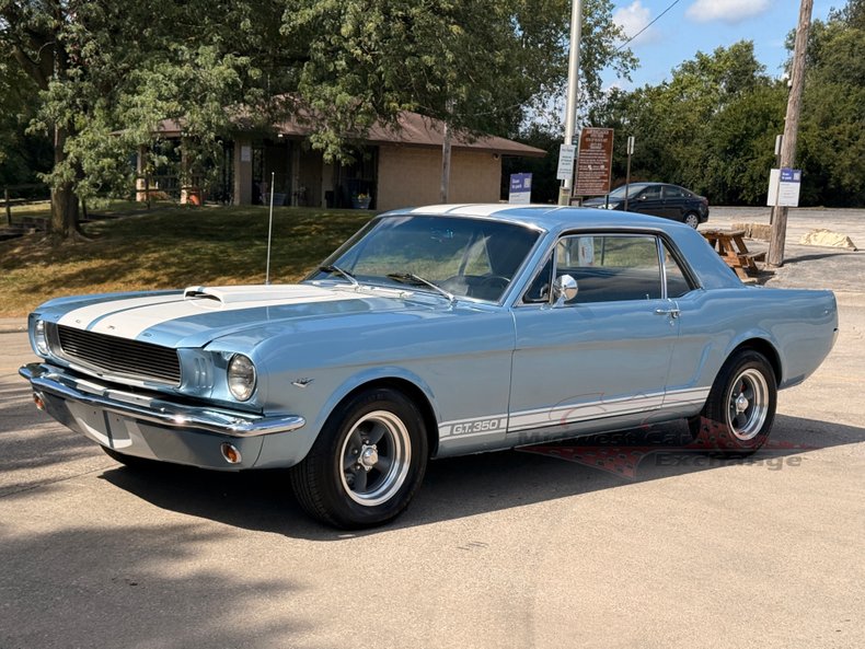 1965 ford mustang