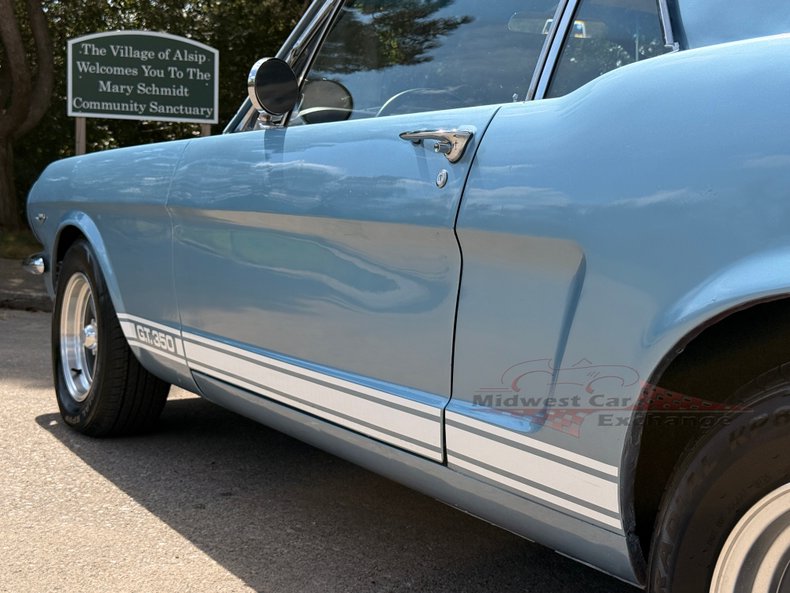 1965 ford mustang