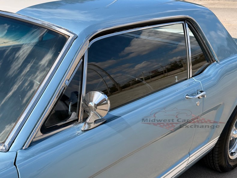 1965 ford mustang