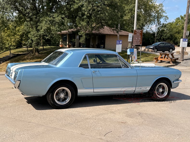 1965 ford mustang