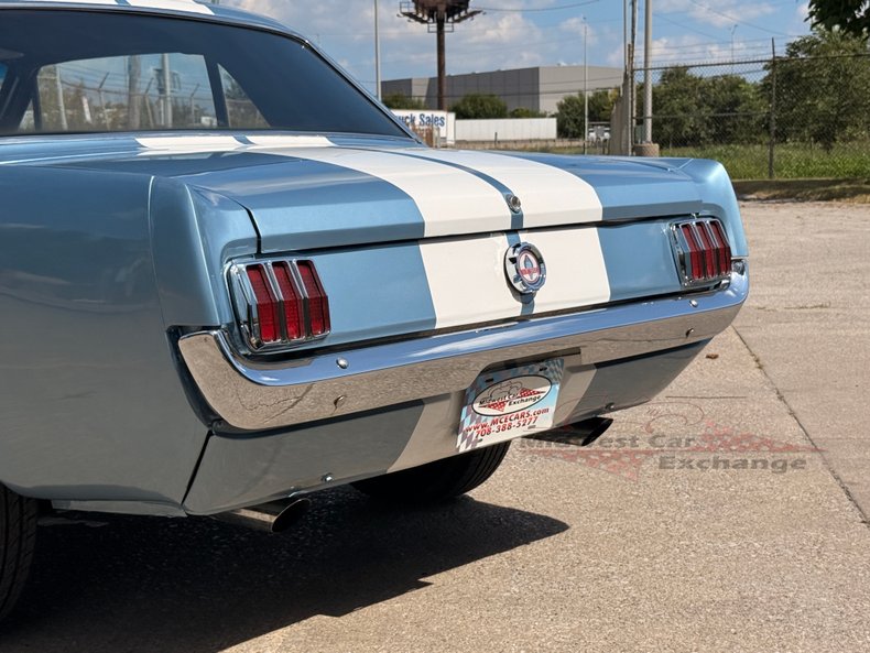 1965 ford mustang