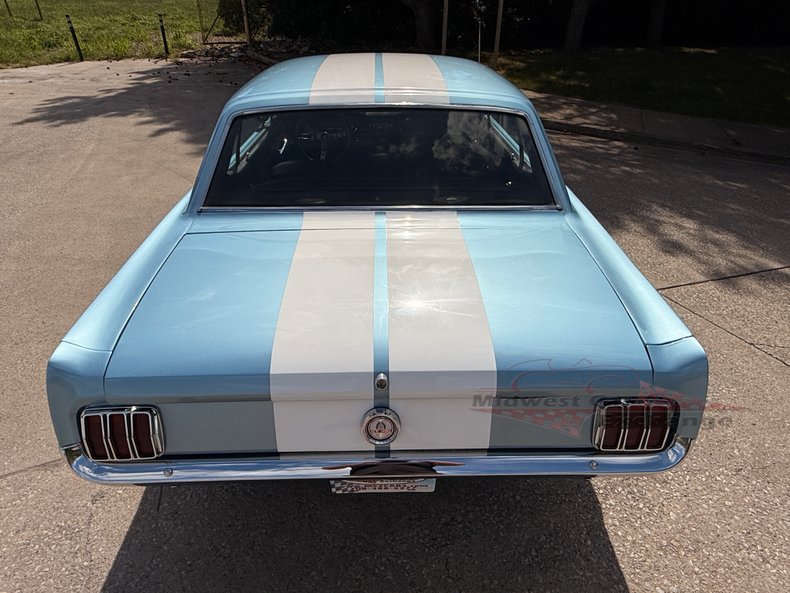 1965 ford mustang