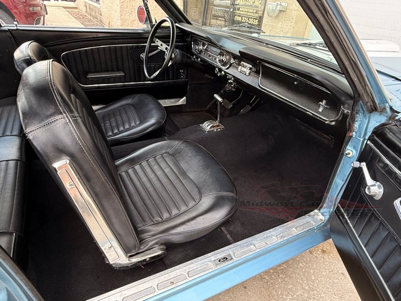 1965 ford mustang