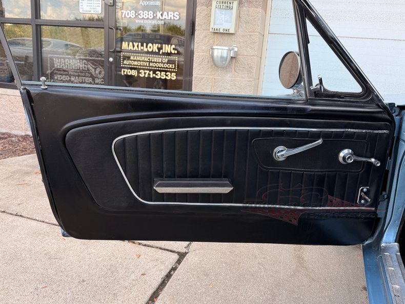 1965 ford mustang