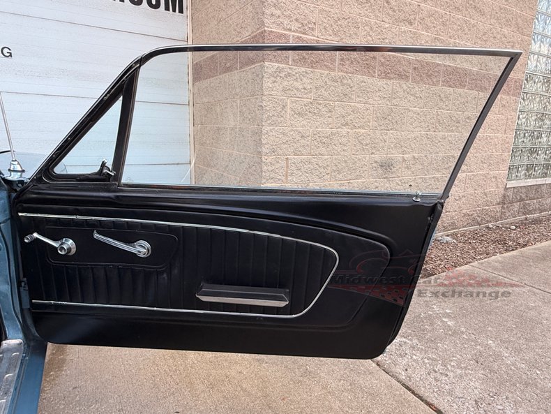 1965 ford mustang