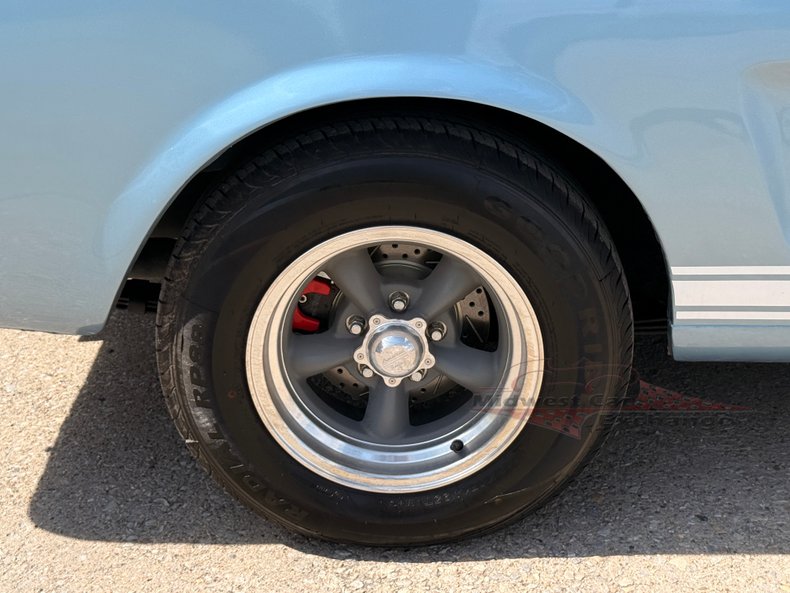 1965 ford mustang