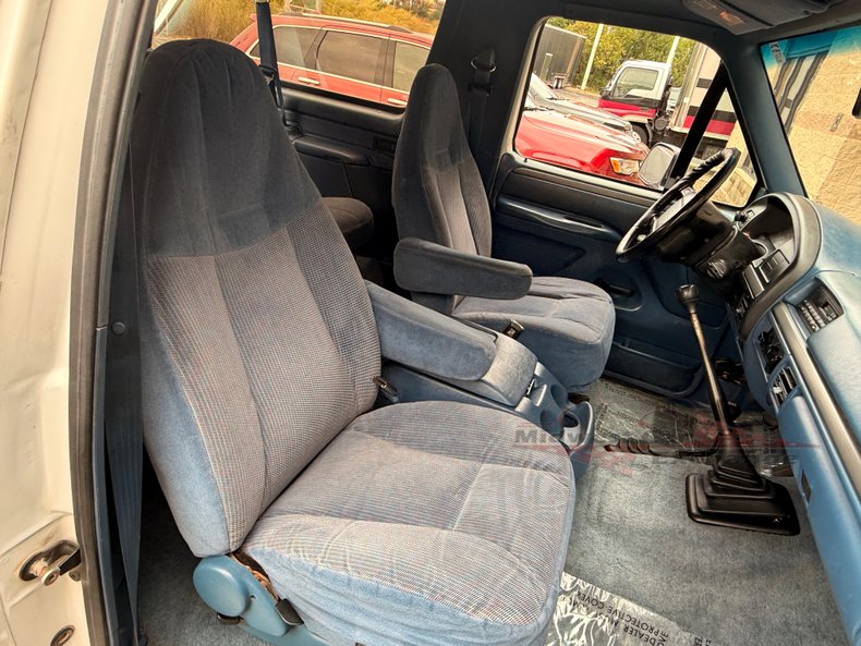 1994 ford bronco xlt