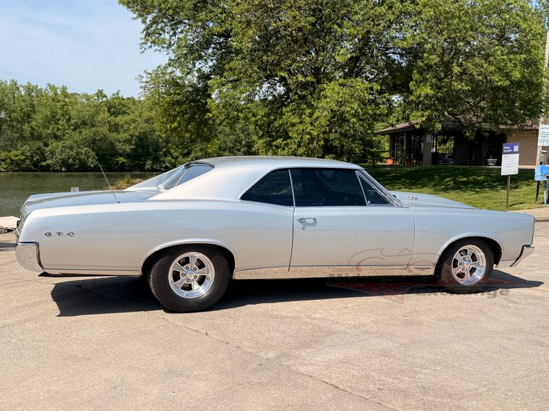 1967 pontiac gto