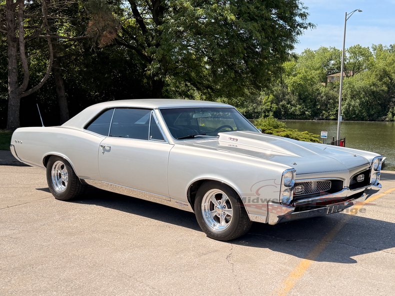 1967 pontiac gto