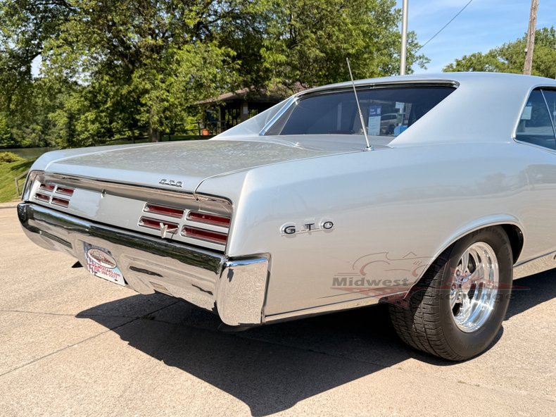 1967 pontiac gto
