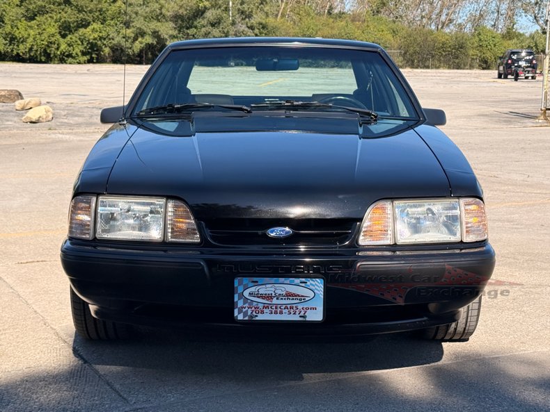 1990 ford mustang lx
