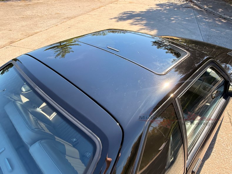 1990 ford mustang lx