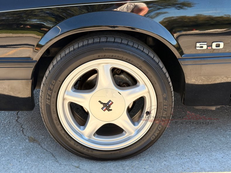 1990 ford mustang lx