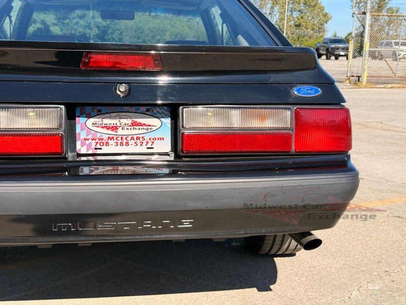 1990 ford mustang lx