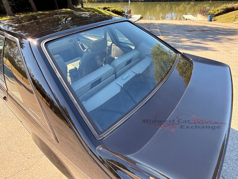 1990 ford mustang lx