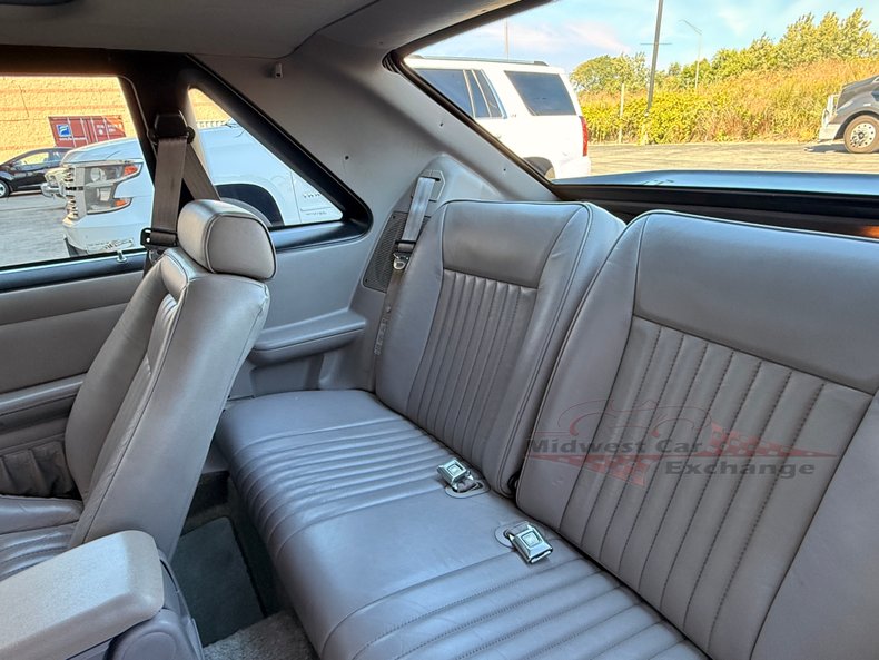 1990 ford mustang lx