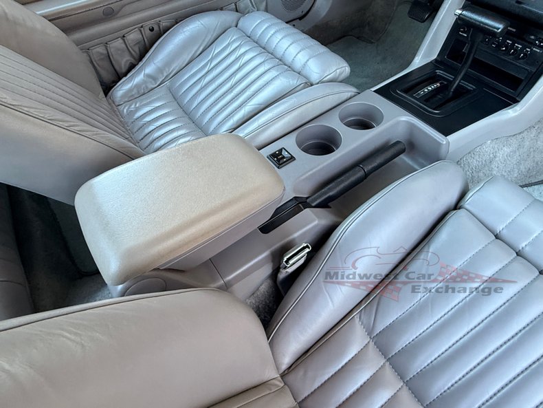1990 ford mustang lx