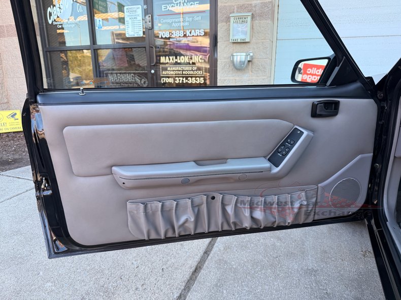 1990 ford mustang lx