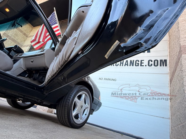 1990 ford mustang lx