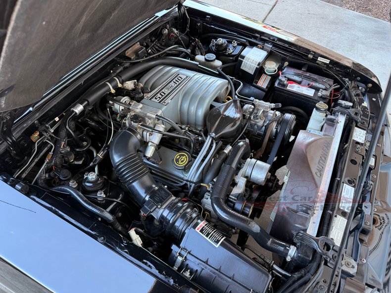 1990 ford mustang lx