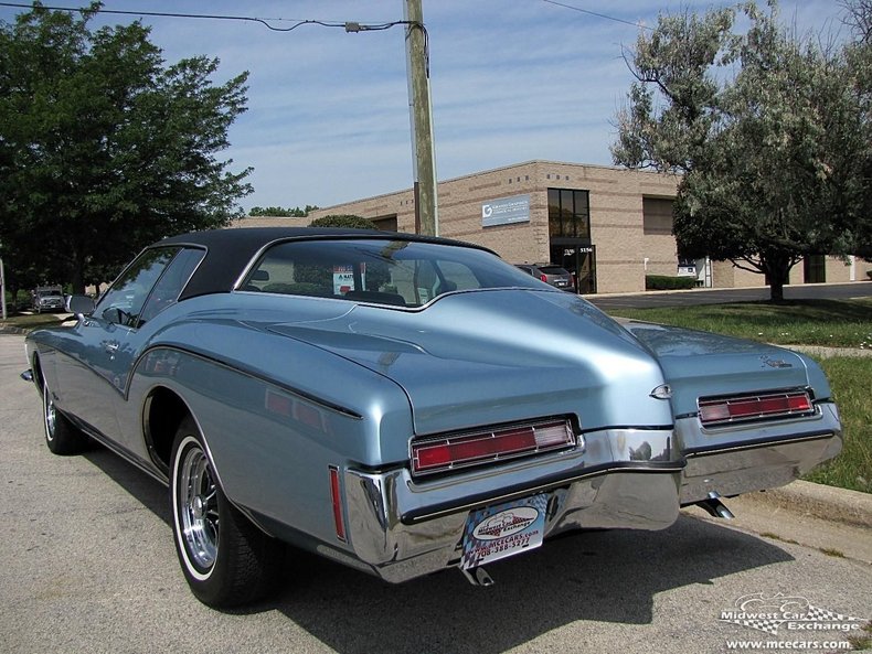 1972 Buick Riviera | Midwest Car Exchange