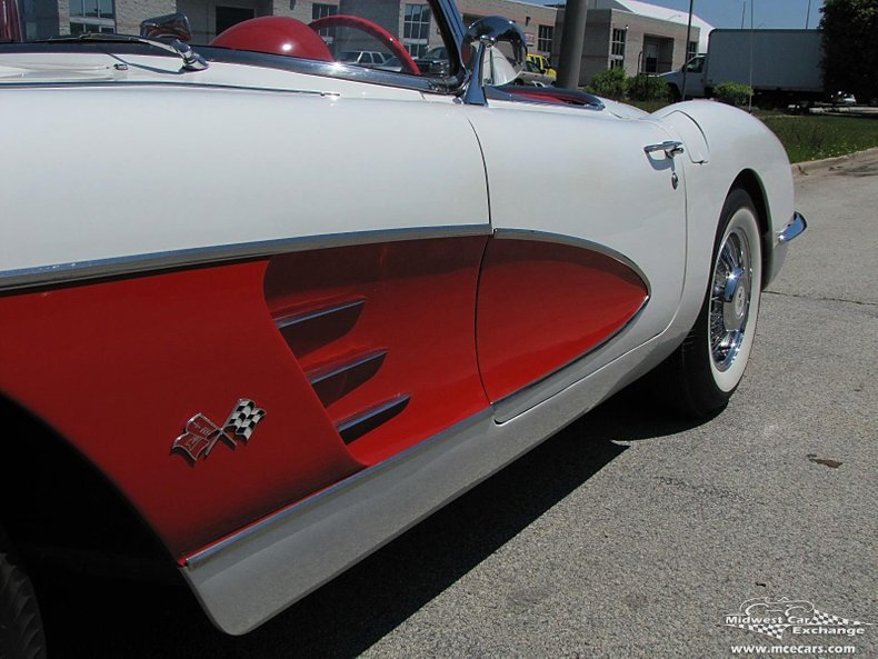 1960 chevrolet corvette convertible