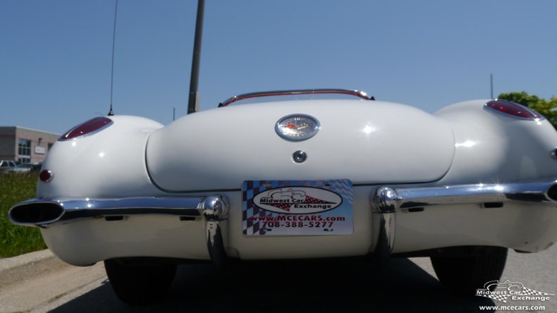 1960 chevrolet corvette convertible
