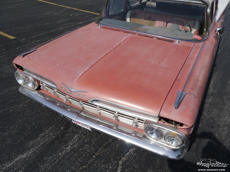 1959 chevrolet impala sedan 4 door