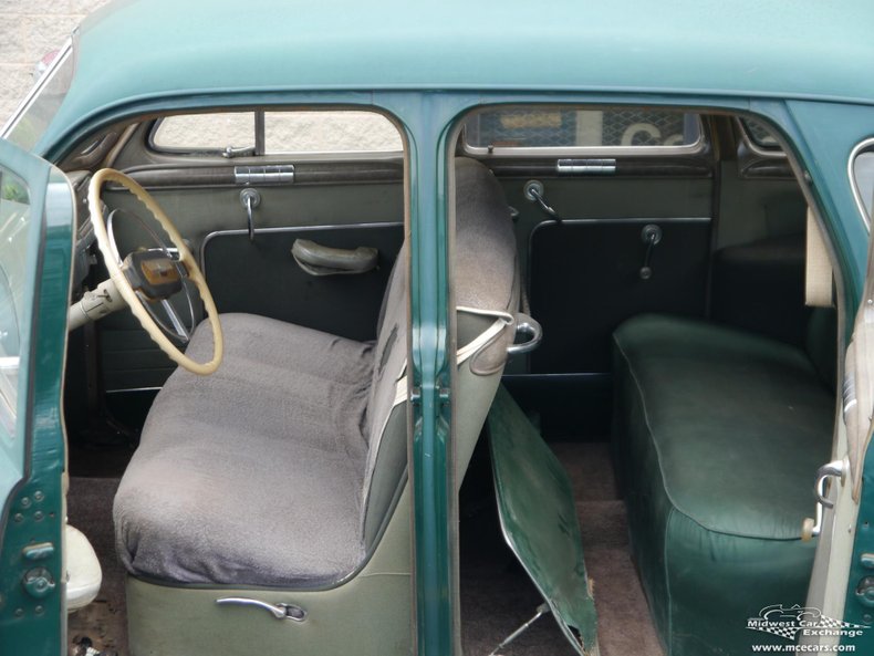 1946 desoto custom 4 door sedan