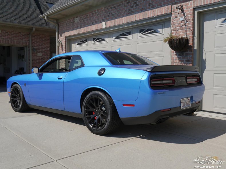 2015 dodge challenger srt hellcat