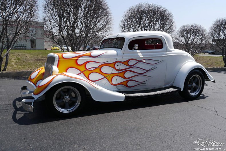 1934 ford 3 window coupe