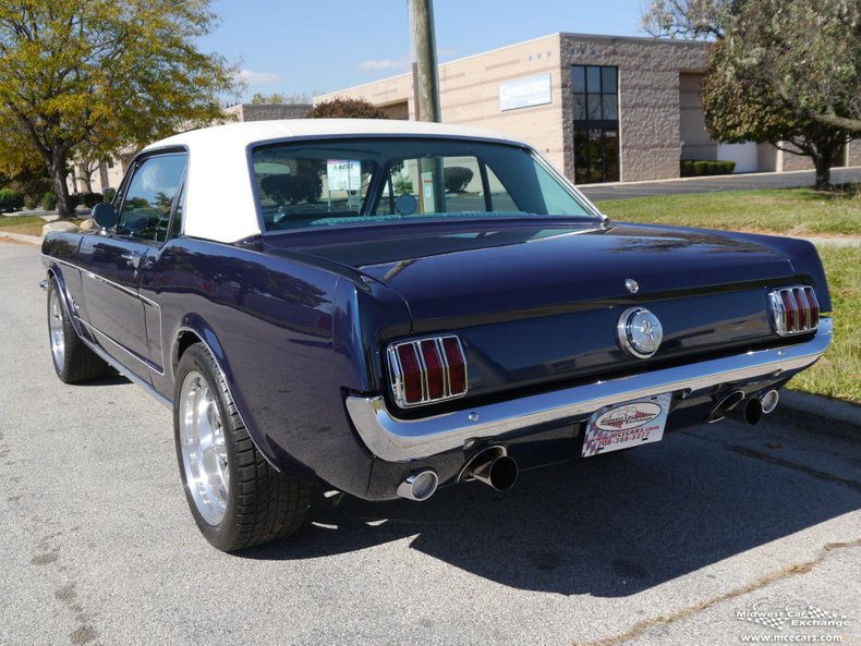 1966 ford mustang