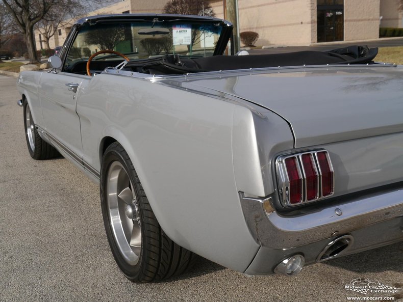1966 ford mustang convertible