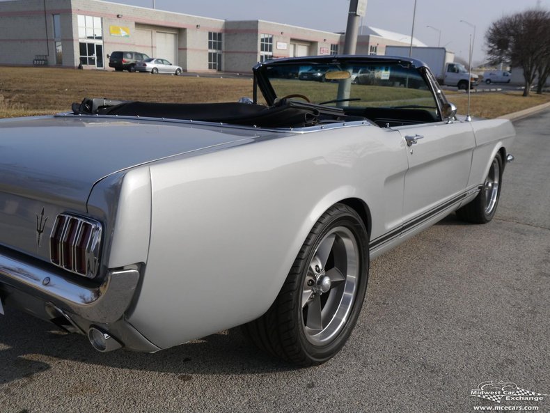 1966 ford mustang convertible