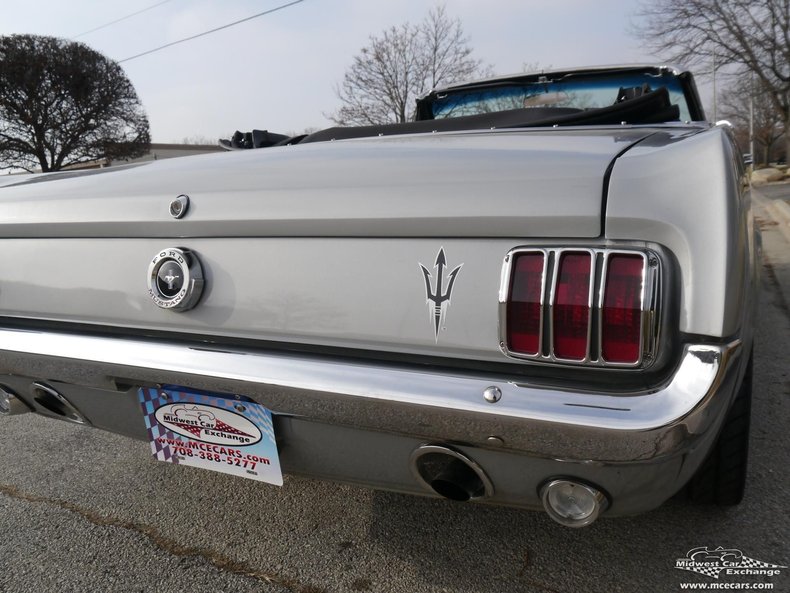 1966 ford mustang convertible