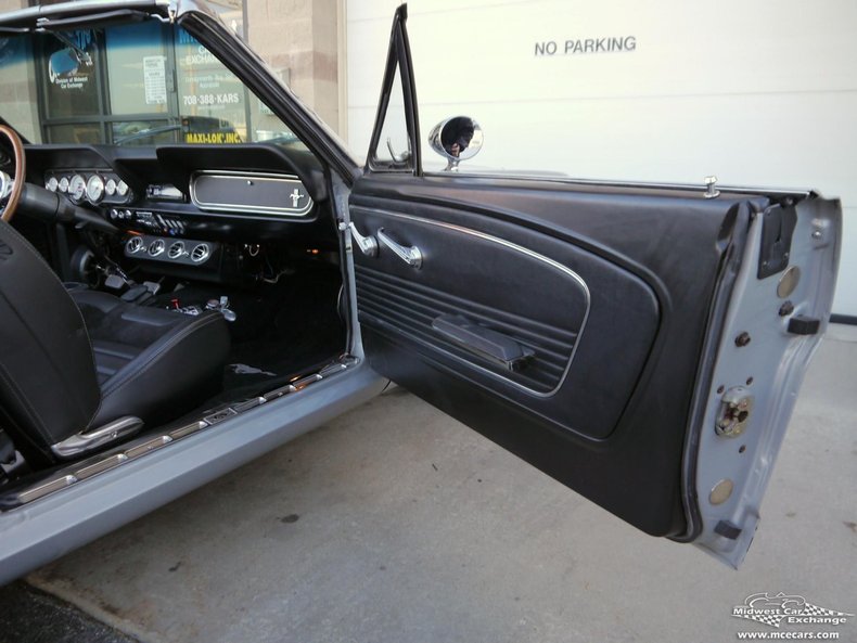 1966 ford mustang convertible