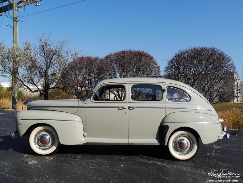 1946 ford super deluxe fordor sedan