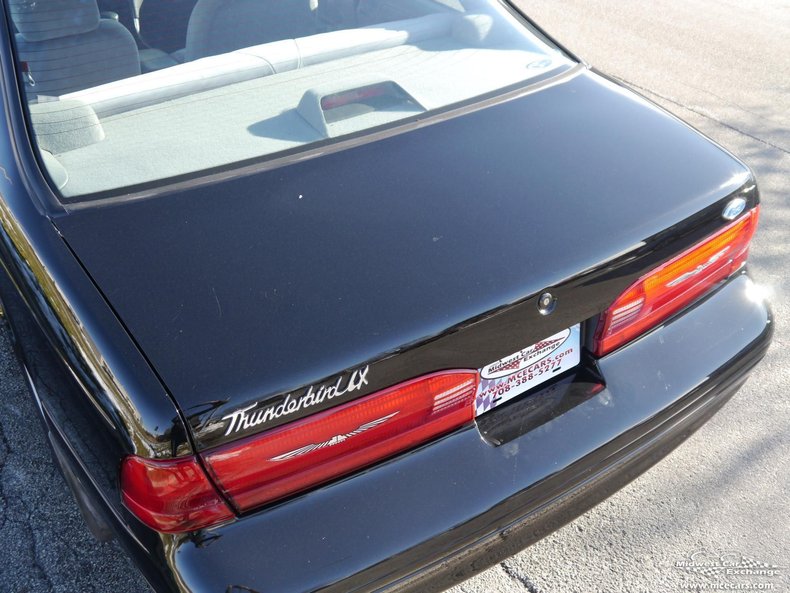 1996 Ford Thunderbird | Midwest Car Exchange