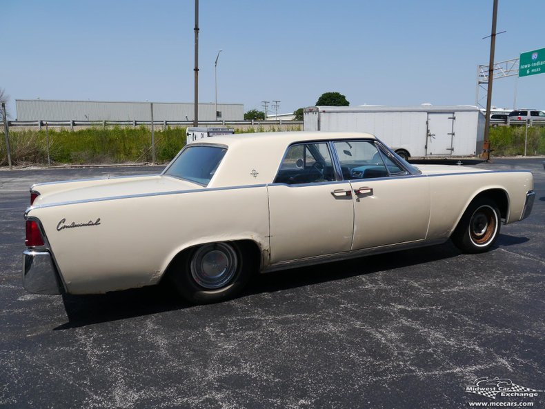 1961 lincoln continental 4 door sedan