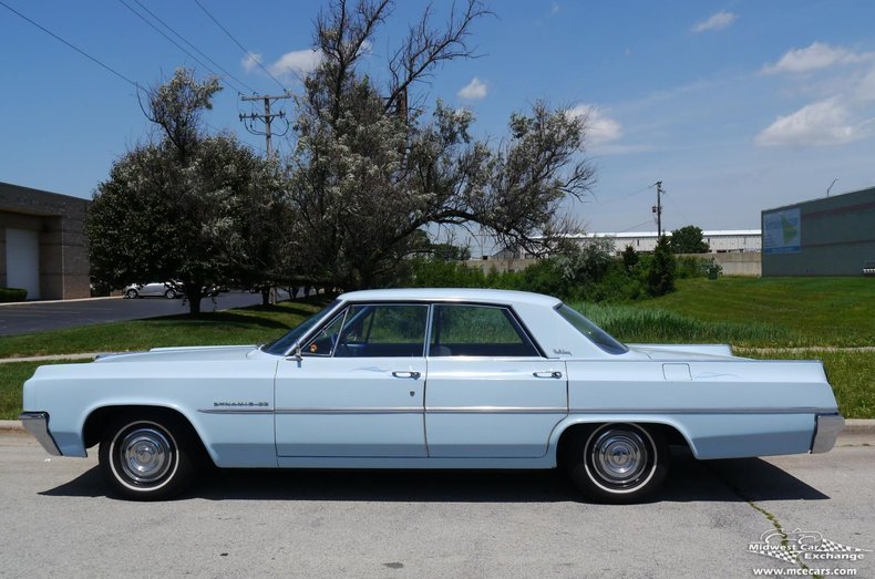 1963 Oldsmobile Dynamic 88 | Midwest Car Exchange
