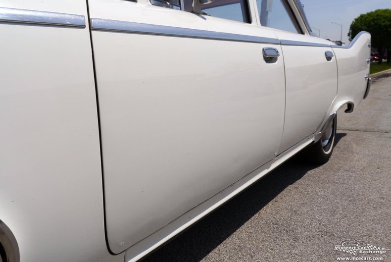 1960 plymouth belvedere 4 door sedan