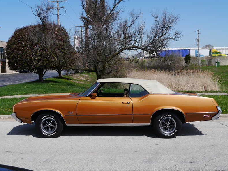 1972 oldsmobile cutlass supreme convertible