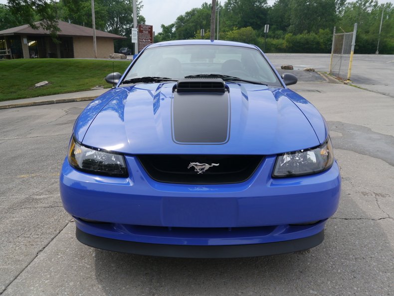 2004 ford mustang mach 1