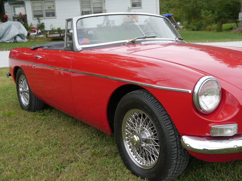 1967 mg mgb