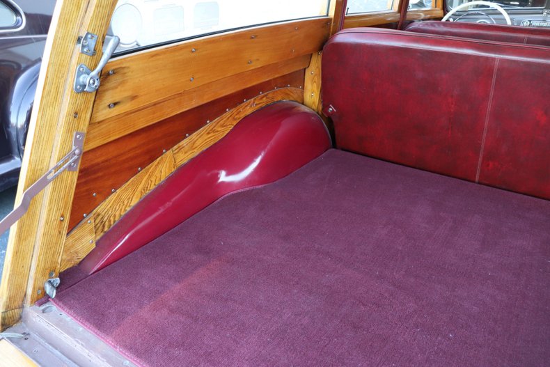 1947 pontiac streamliner woodie