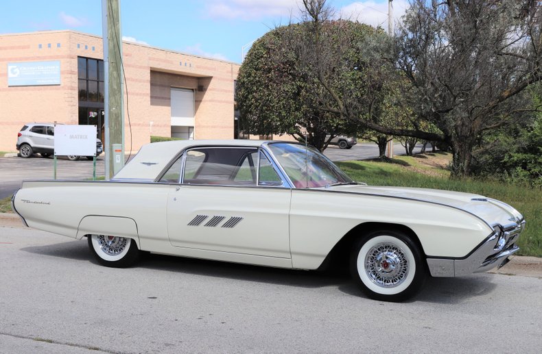 1963 ford thunderbird