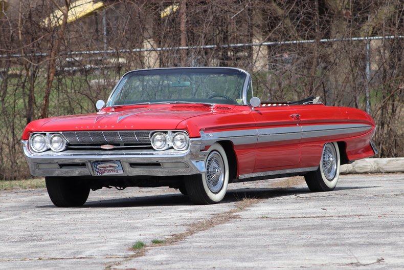 1961 oldsmobile starfire