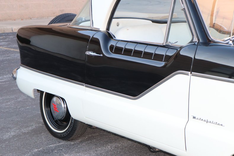 1961 nash metropolitan model 562