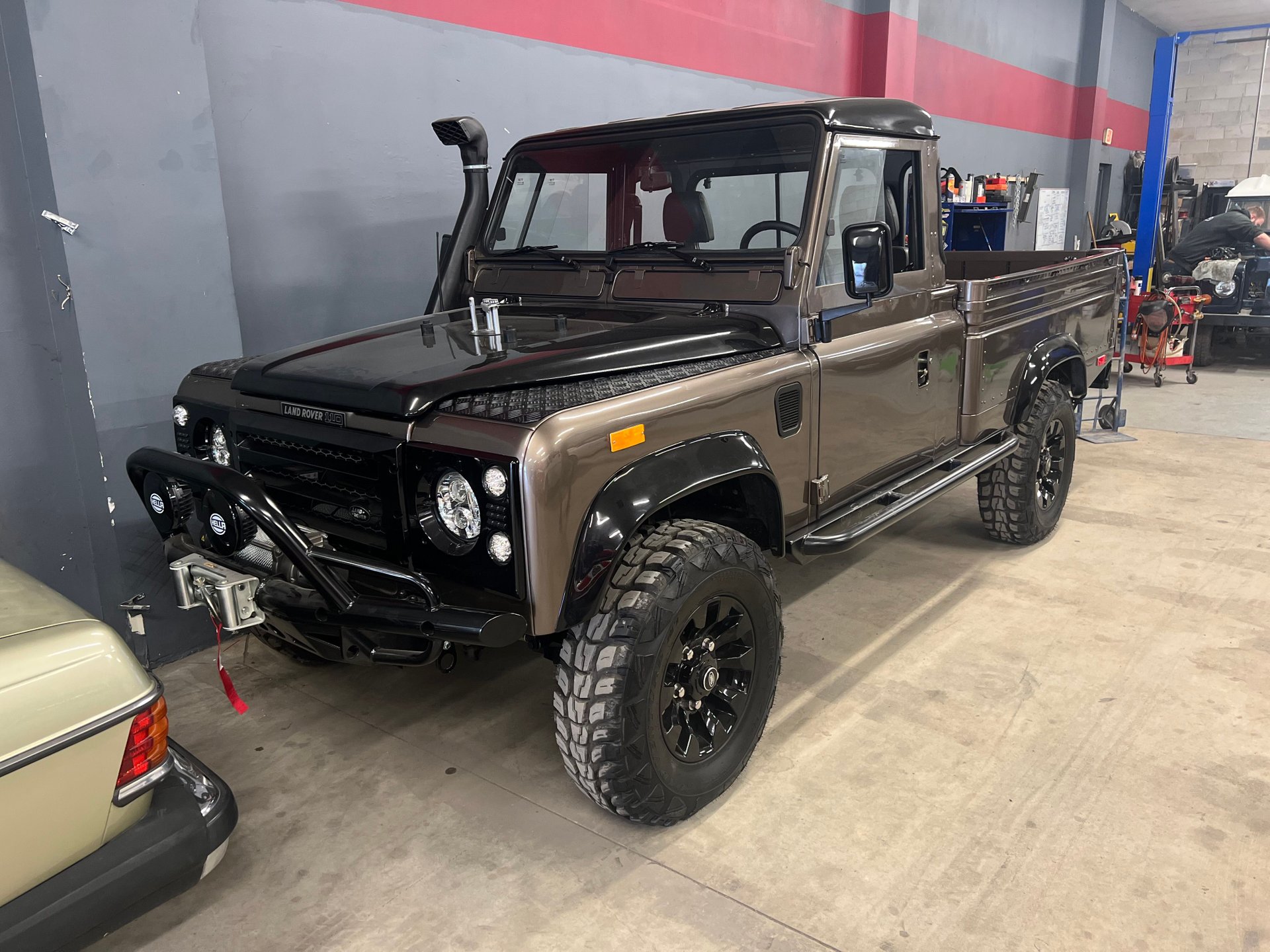 1990 Rover Defender 110 Pickup for sale #272125 | Motorious