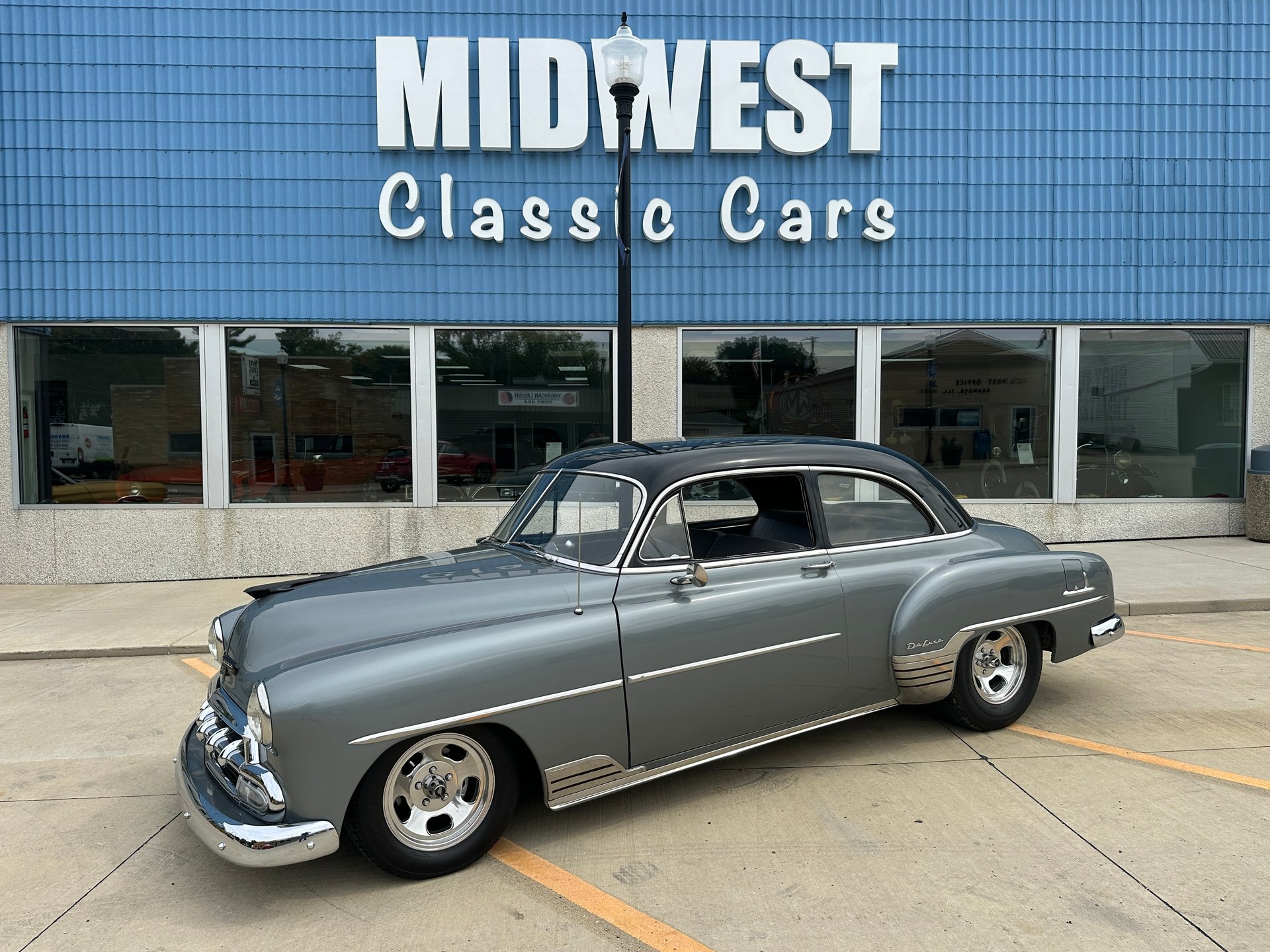 1952 chevrolet deluxe